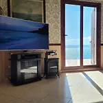 Rosa Apartment